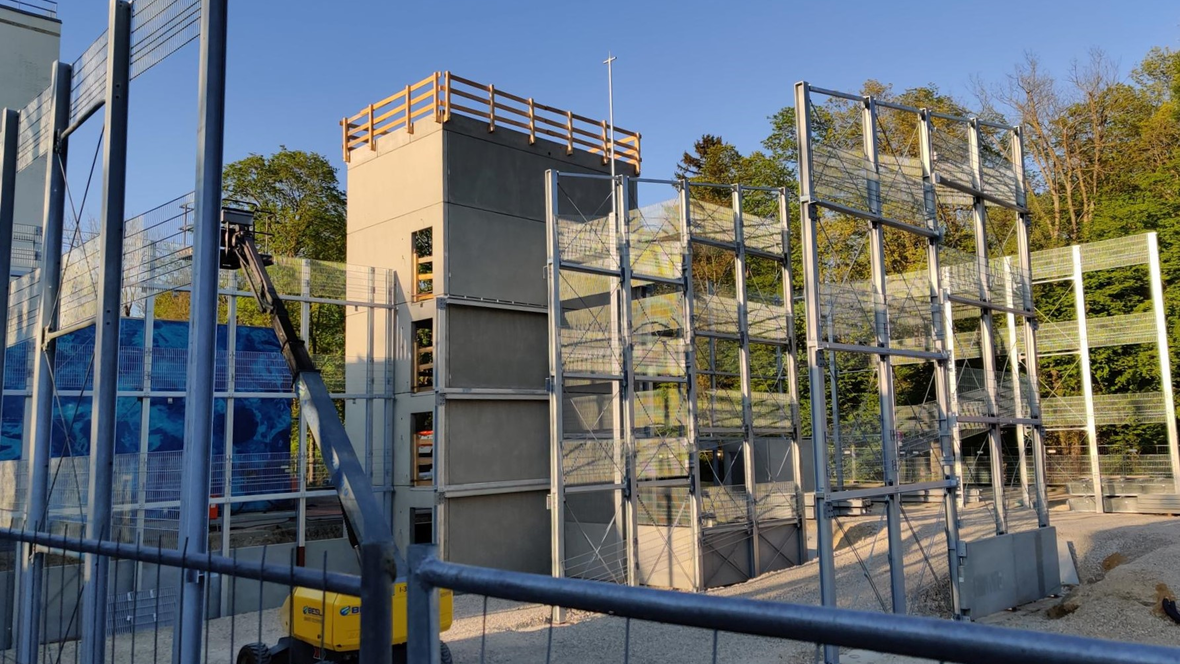 Bau des Parkhauses am Ludwig-Thoma-Platz in Neuburg 