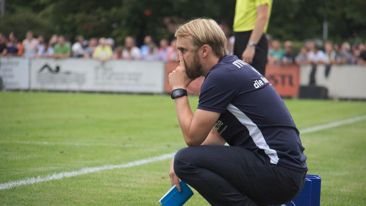 2017-08-10-7967-trainer-vom-tsv-1860-muenchen-daniel-bierofka