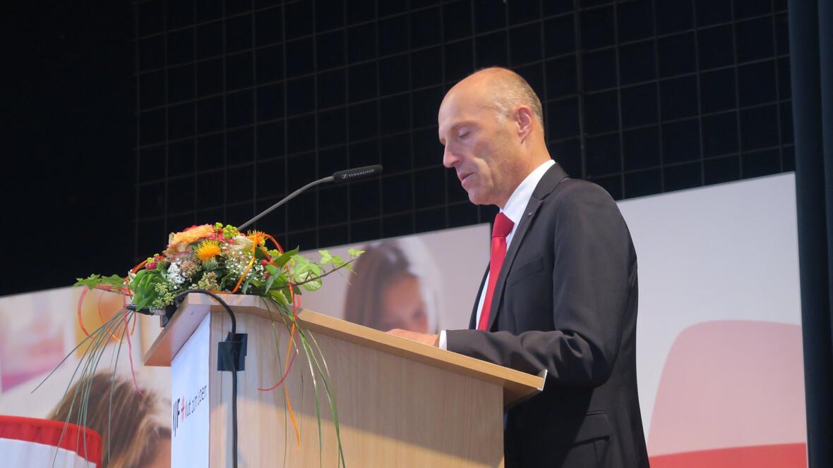 2017-09-21-4155-bergruessung-der-gaeste-durch-direktor-markus-mayer