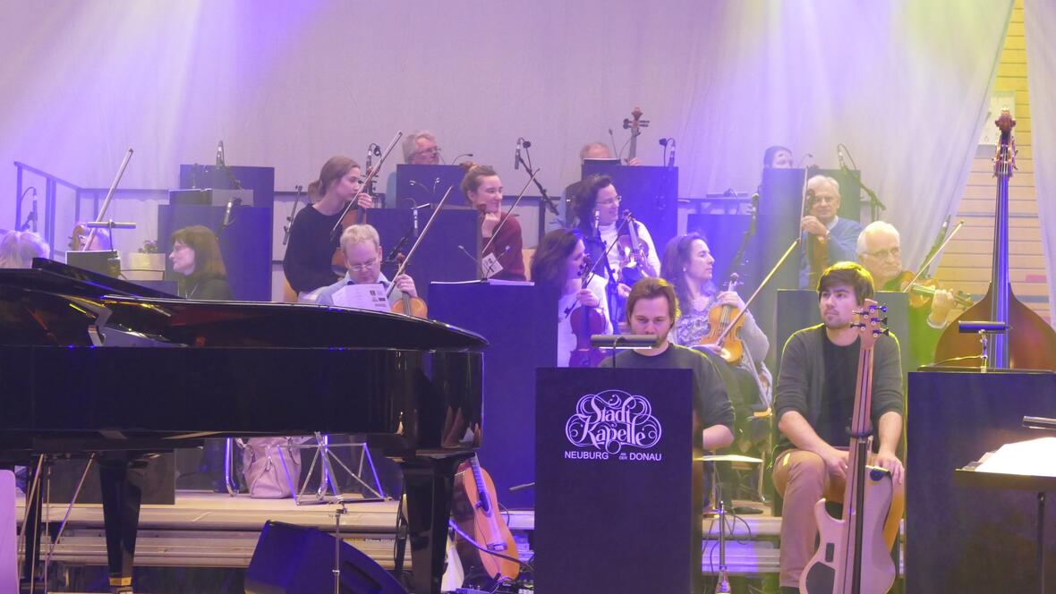 2018-01-13-1030763-das-kammerorchester-dieter-sauer-ist-bereit