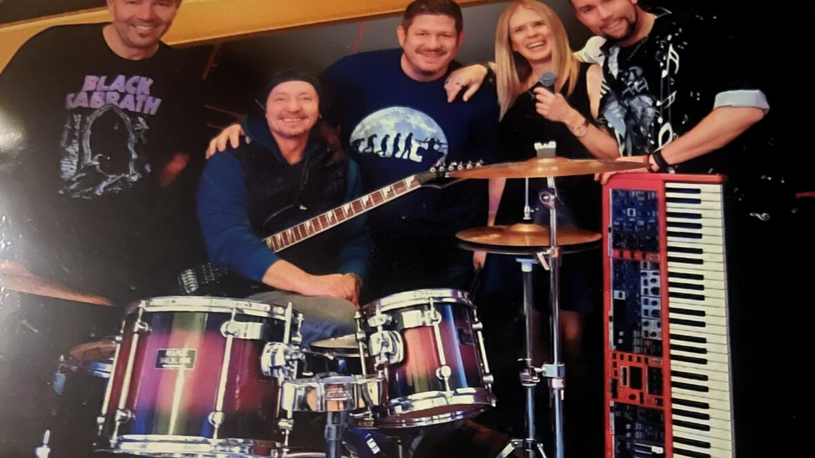 2025-11-24_12-33-18-cosa1