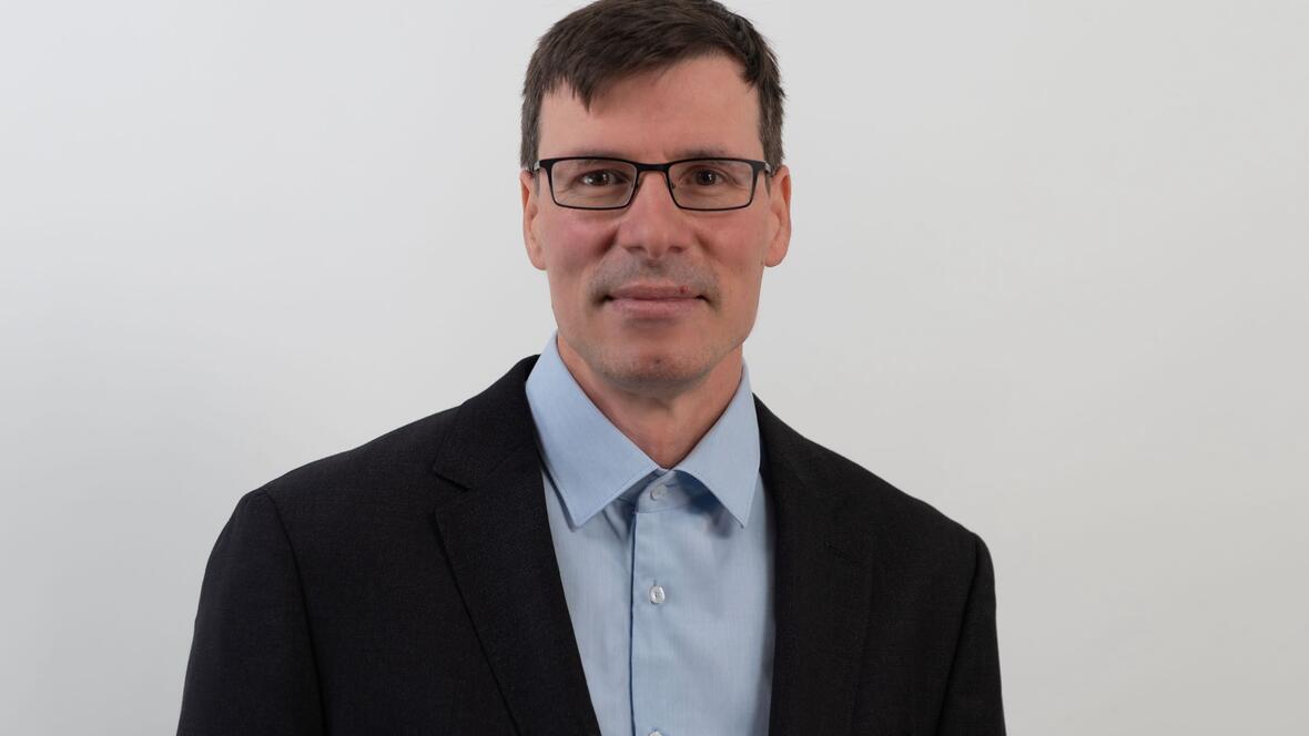 Dr. Daniel Vilser