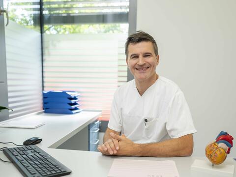 Dr. Peter M. Reil, Chefarzt der Klinik für Innere Medizin – Kardiologie  