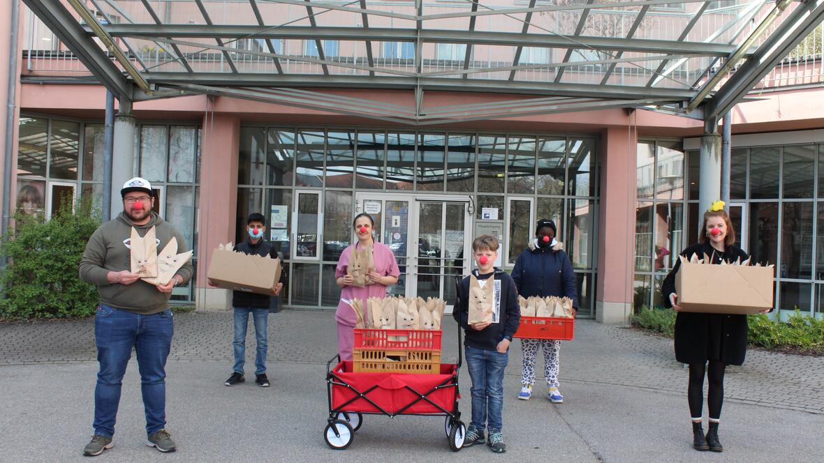 kleiner-ostergruss-der-klinikclowns-an-kjf-klinik