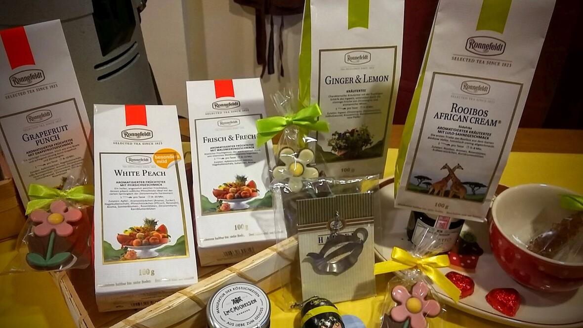 schmackhafte-teesorten-und-geschenkartikel