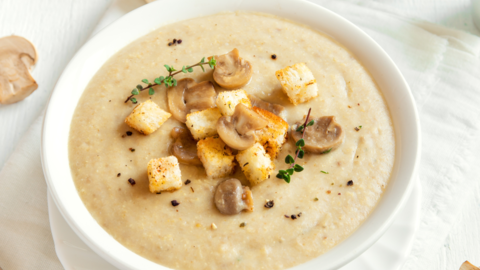 champignonsrahmsuppe-mit-croutons