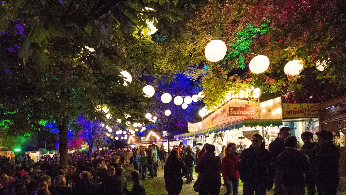 hofgartenfest-im-vollen-gange