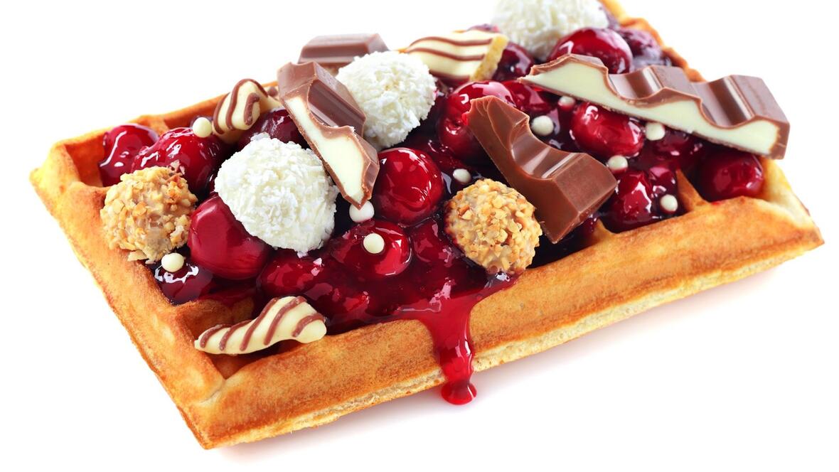 belgian-waffle-dicke-knusprige-waffel-mit-belag